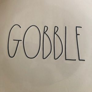 Rae Dunn set of 4 gobble dinner plates.